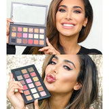 18 Colors Eyeshadow / Eyeshadow Palette / Powders EyeShadow Matte / Shimmer / Glitter Shine / smoky Bathroom Sink Faucets Shimmer glitter gloss Long Lasting Daily Makeup Party / Evening Party